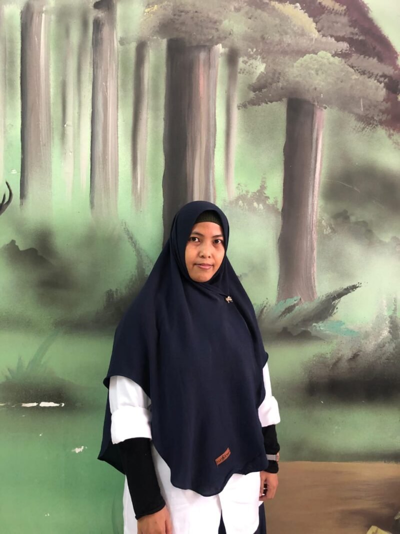  Kepala Seksi Pengembangan Pemasaran Pariwisata Dinas Pariwisata dan Kebudayaan Fakfak Rahma Husin saat ditemui wartawan papua.tagarutama.com di sela-sela persiapan kegiatan pesona kota pala 2024