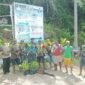 Warga kampung Goras menerapkan konsep Satu Rumah Dua Pohon Pinang agar nantinya dapat dimanfaatkan secara ekonomis.