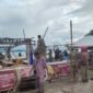 Lapak Pedagang yang dibongkar Satpol PP di Jalan Dr. Salasa Namudat.