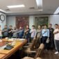 Foto. Bupati Kabupaten Fakfak Samaun Dahlan, Wakil Bupati Kabupaten Fakfak Donatus Nimbitkendik dan Plt. Kepala Dinas Perkebunan Fakfak Widhi Asmoro Jati bersama Investor Asal Korea Selatan yang berminat menanamkan modal pada komoditas Pala.