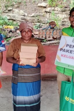 Yakesma Fakfak Salurkan 20 Paket Sembako untuk Keluarga Dhuafa, Sambut Ramadhan dengan Kepedulian