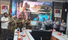Festival Pesona Kota Pala Fakfak Resmi Ditetapkan Berbasis HAKI, Pemkab Terima Piagam dari Kemenkum RI