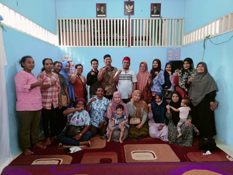 Para Guru Paud di Gugus 2 yang meliputi Distrik Fakfak Barat, Wartutin dan Pariwari.