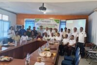 Dinas Perkebunan menggelar rapat koordinasi Tim Pengendali Komoditas Unggulan Pala Daerah yang dihadiri DPRK Fakfak, lembaga adat, instansi vertikal seperti Pelni, KSOP, dan Karantina, pelaku usaha dan perwakilan Masyarakat Indikasi Geografis Pala Tomandin Fakfak.