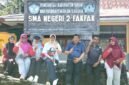 Kolaborasi antara SMAN 2 Fakfak dan Dinas Perkebunan Kabupaten Fakfak, direncanakan peluncuran program Pala Tomandin Grafting.