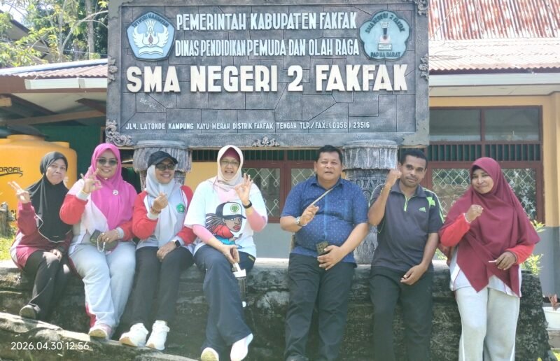 Kolaborasi antara SMAN 2 Fakfak dan Dinas Perkebunan Kabupaten Fakfak, direncanakan peluncuran program Pala Tomandin Grafting.